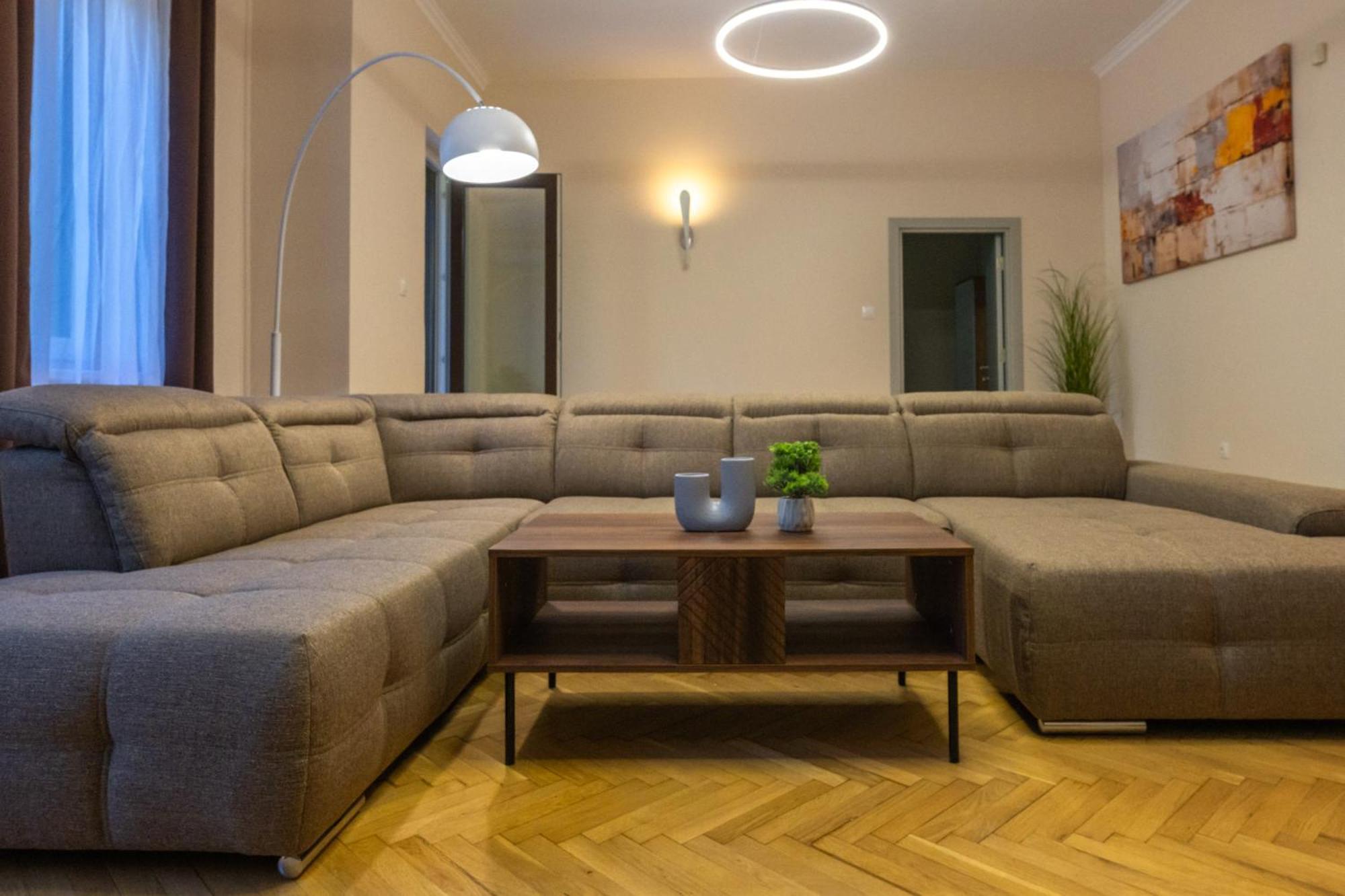 שיופוק D6 Apartments מראה חיצוני תמונה